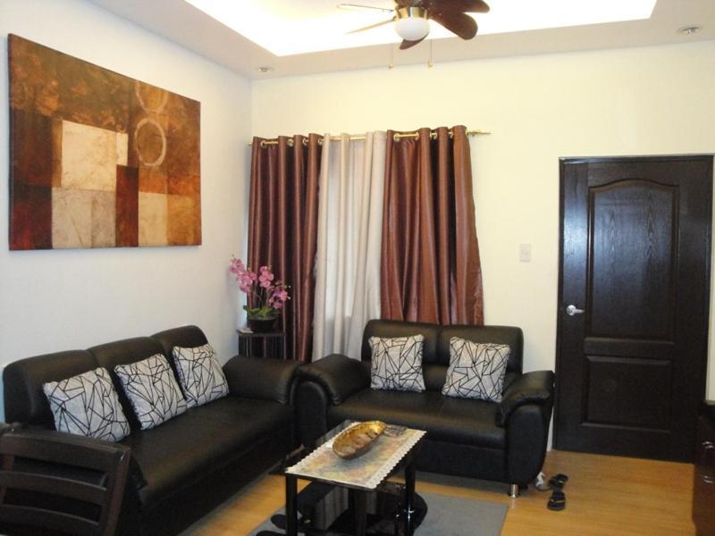 The Oasis Davao Condotel Bagian luar foto